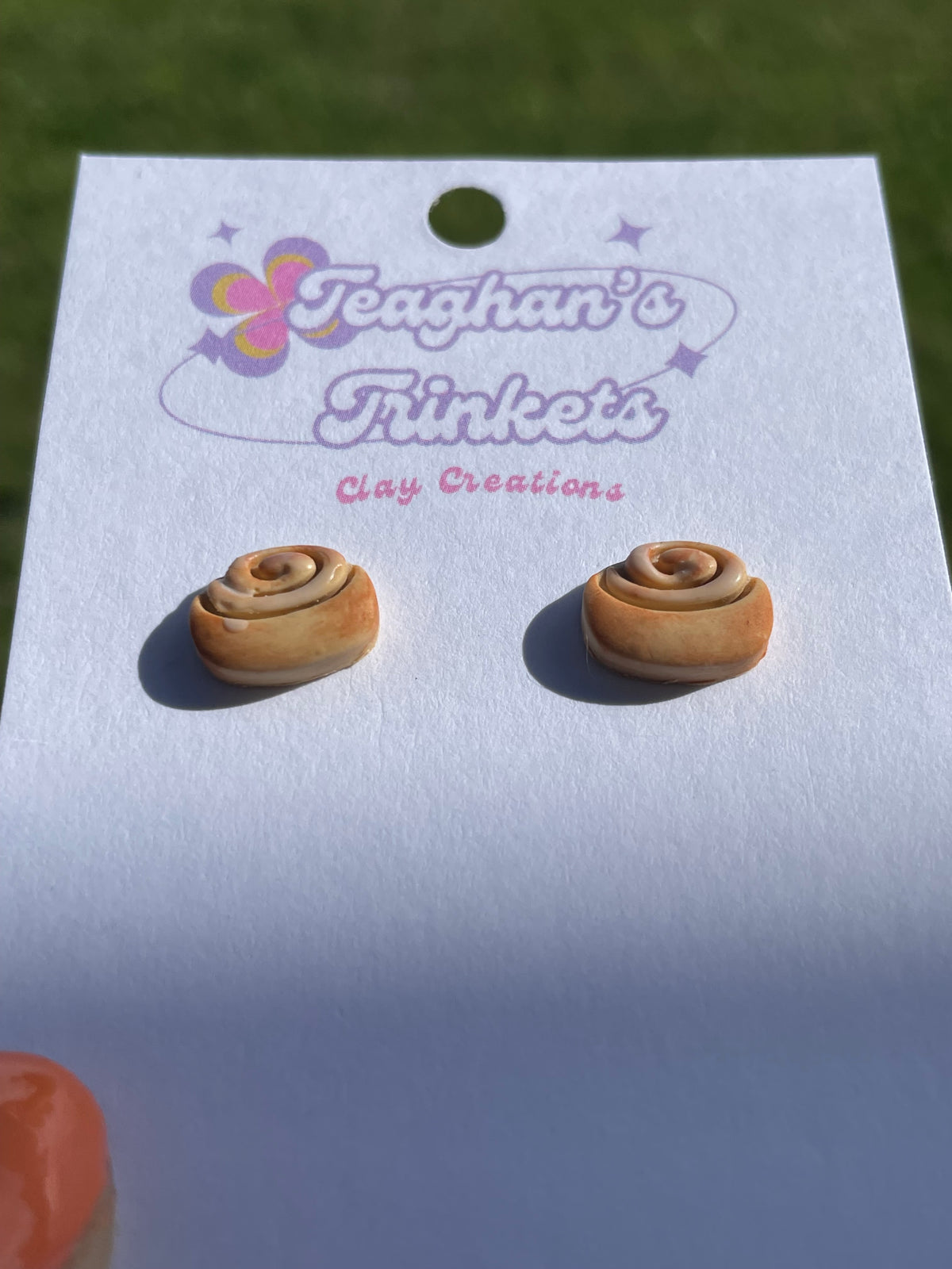 Cinnamon Roll Studs