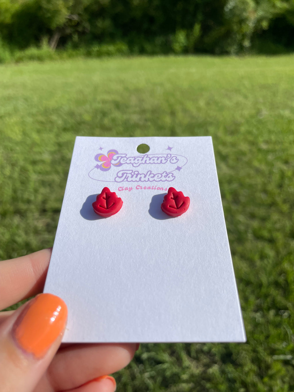 Red Leaf Studs